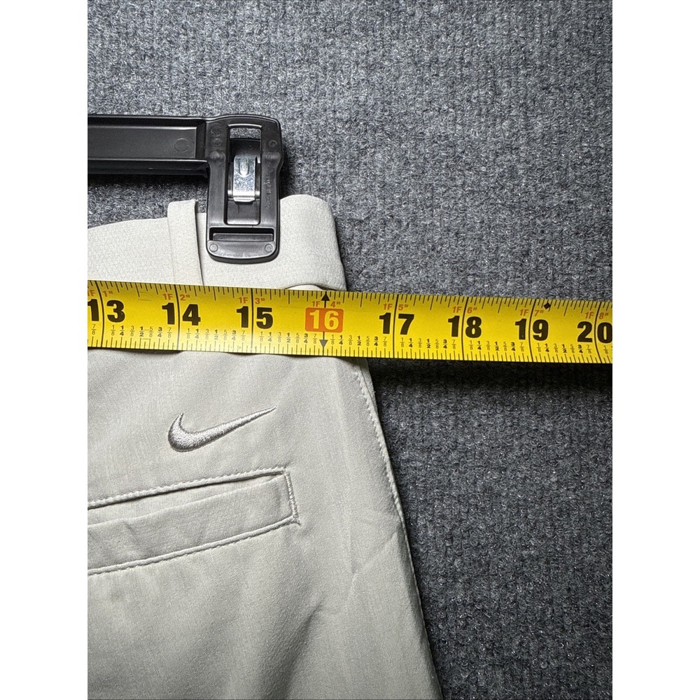 Nike Golf Modern Fit Dri-FIT Shorts Mens 34 Khaki Chino Stretch - Picture 5 of 6